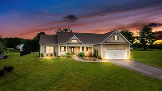 156 Bentgrass DR, Hardy, VA 24101