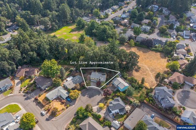 1586 Aloha Ct S, Salem, OR 97302