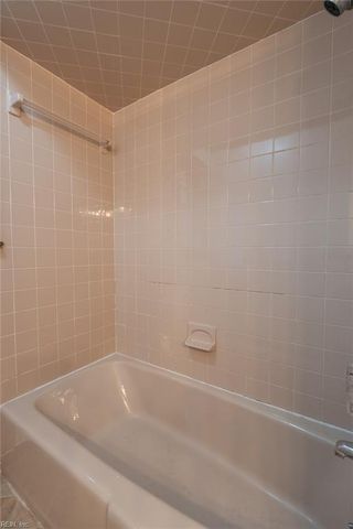 701 Pinecliffe DR, Chesapeake, VA 23322