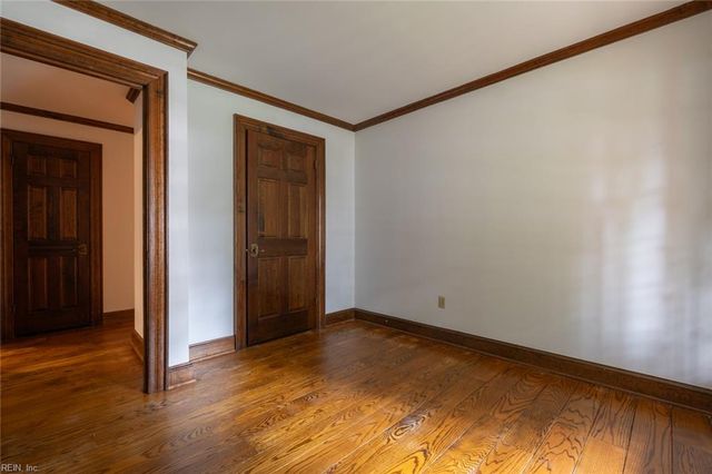 701 Pinecliffe DR, Chesapeake, VA 23322