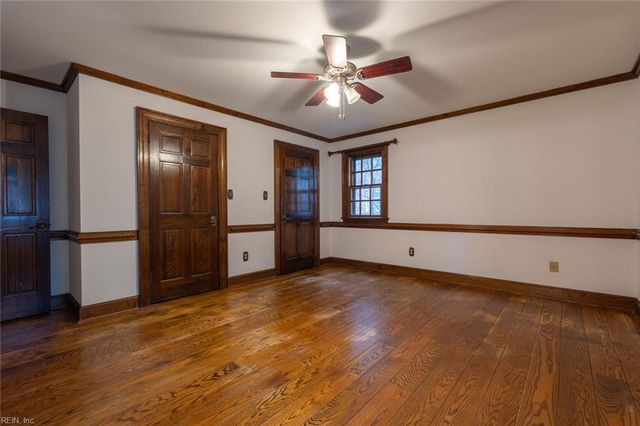 701 Pinecliffe DR, Chesapeake, VA 23322