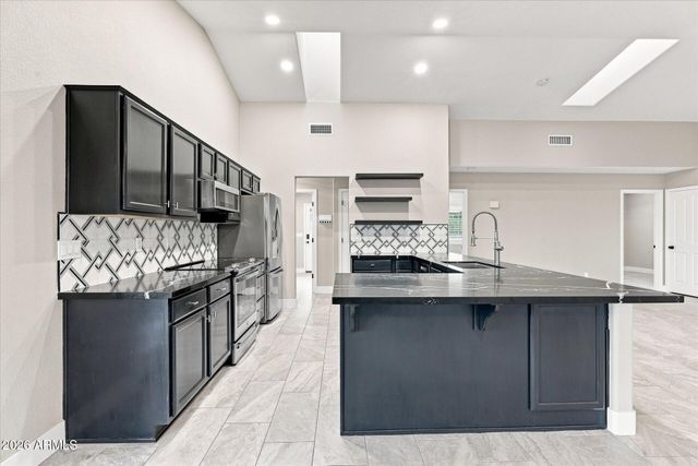 1534 N ACACIA Road, Apache Junction, AZ 85119