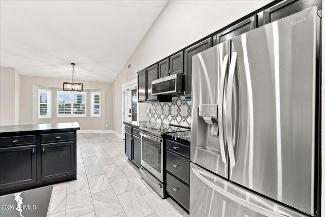 1534 N ACACIA Road, Apache Junction, AZ 85119