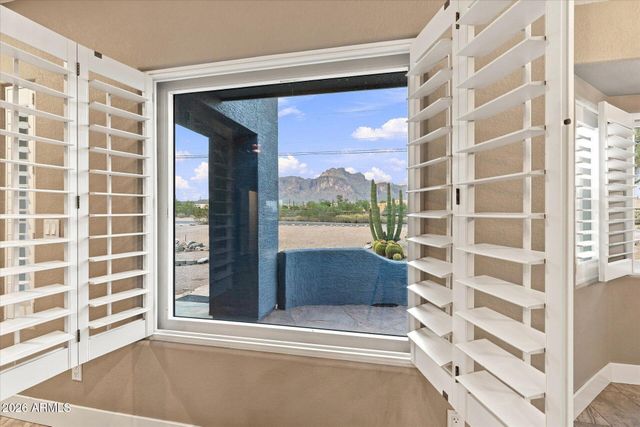 1534 N ACACIA Road, Apache Junction, AZ 85119
