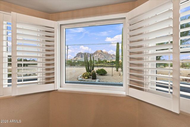 1534 N ACACIA Road, Apache Junction, AZ 85119
