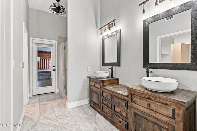 1534 N ACACIA Road, Apache Junction, AZ 85119