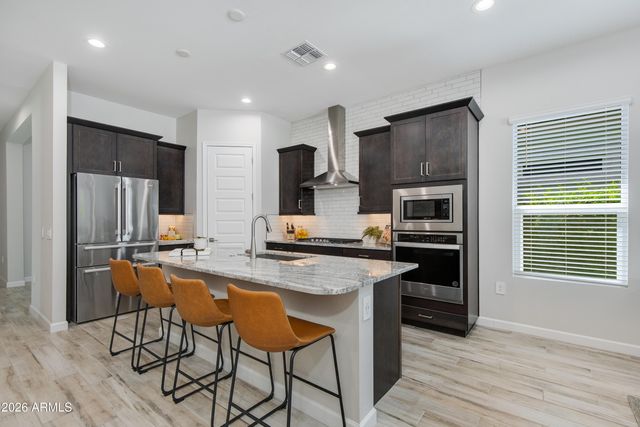 5126 E VILLAGE Drive, Scottsdale, AZ 85254