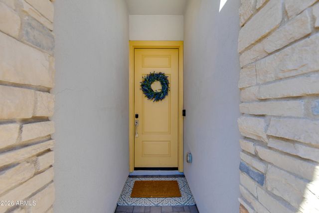 5126 E VILLAGE Drive, Scottsdale, AZ 85254