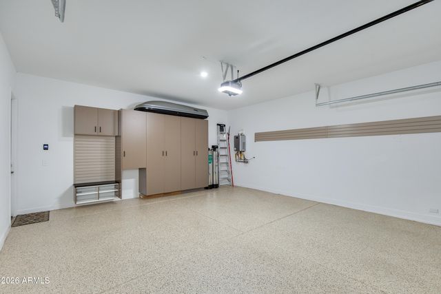 5126 E VILLAGE Drive, Scottsdale, AZ 85254