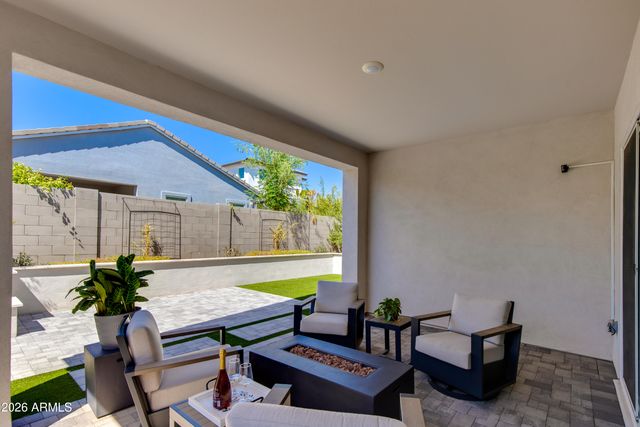 5126 E VILLAGE Drive, Scottsdale, AZ 85254