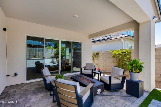 5126 E VILLAGE Drive, Scottsdale, AZ 85254