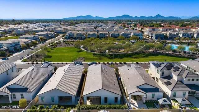 5126 E VILLAGE Drive, Scottsdale, AZ 85254