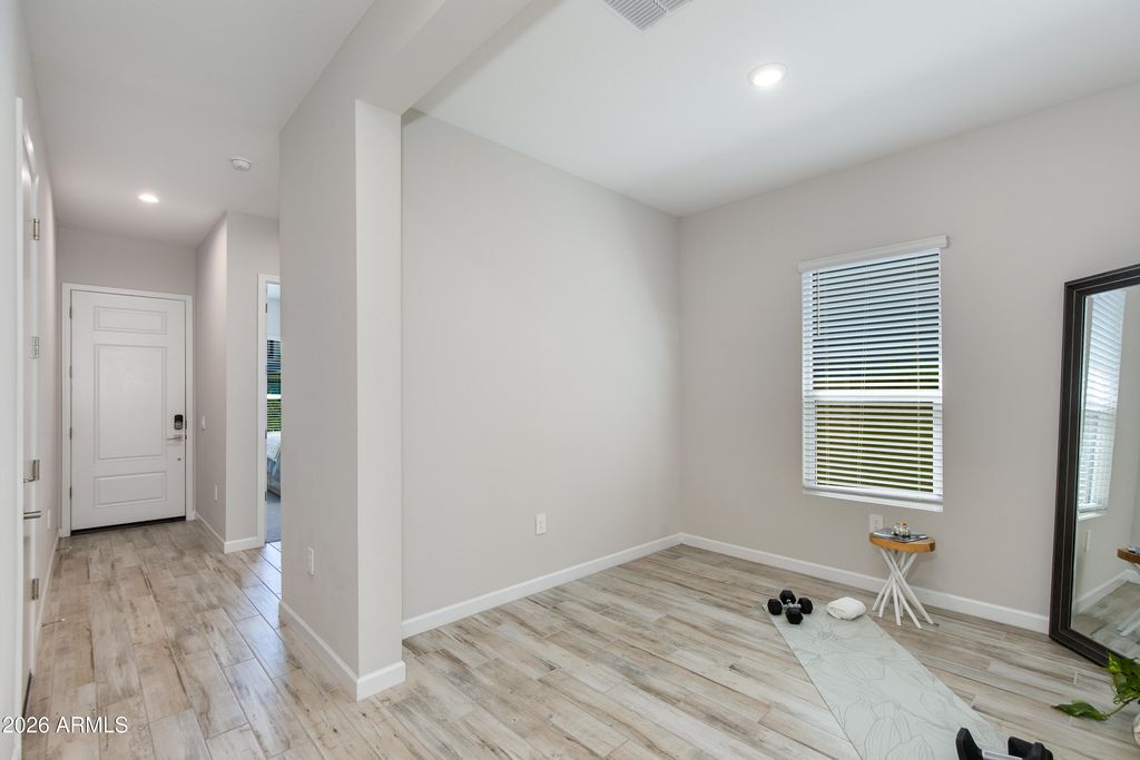5126 E VILLAGE Drive, Scottsdale, AZ 85254 — photo 5