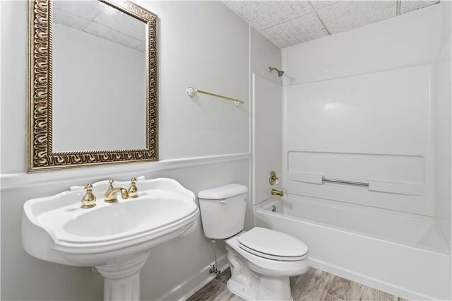 275 Sageglen Road, Lawrenceville, GA 30044