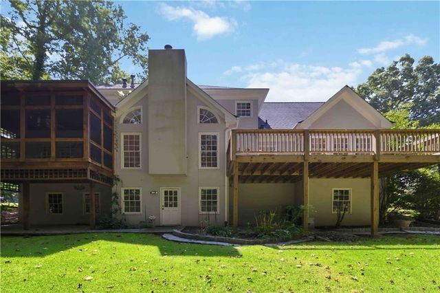 275 Sageglen Road, Lawrenceville, GA 30044