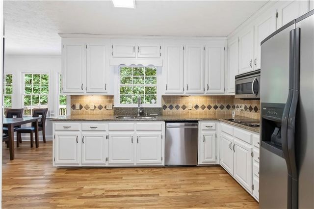 275 Sageglen Road, Lawrenceville, GA 30044