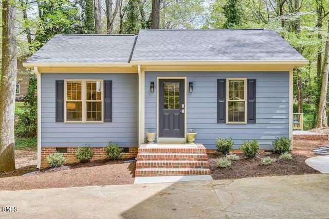 3516 Ranlo Drive, Raleigh, NC 27612