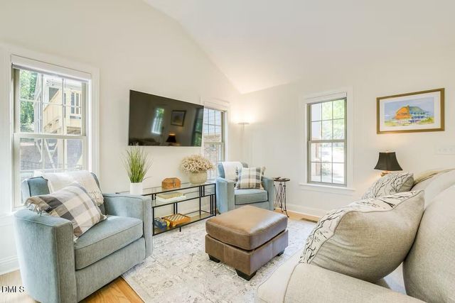 3516 Ranlo Drive, Raleigh, NC 27612