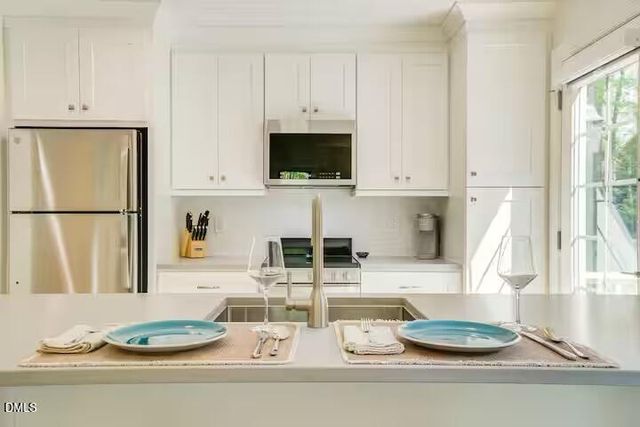 3516 Ranlo Drive, Raleigh, NC 27612