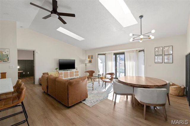 10 Oxford Drive, Washington, MO 63090