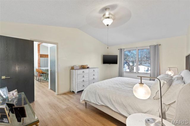 10 Oxford Drive, Washington, MO 63090