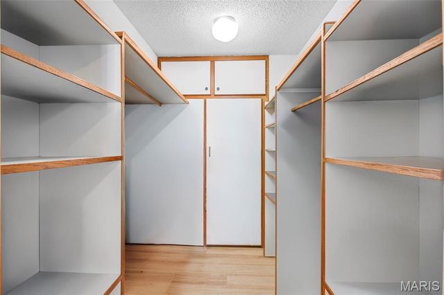 10 Oxford Drive, Washington, MO 63090