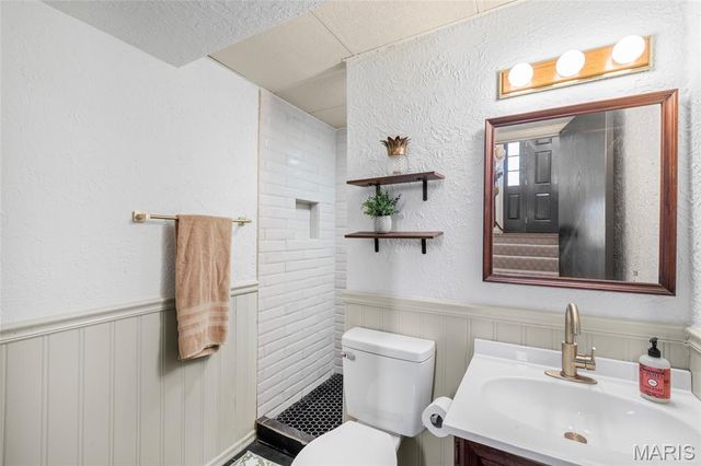 10 Oxford Drive, Washington, MO 63090