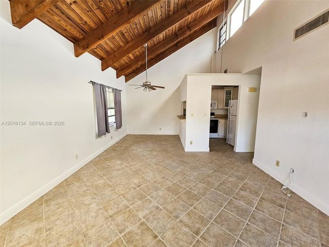 7749 SW 100th St 33, Miami, FL 33156