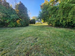 0 15 Mile Rd, Clinton Township, MI 48035