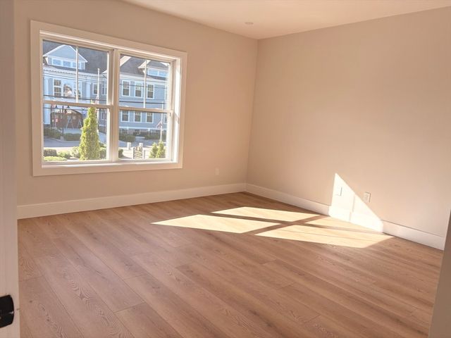 441 Washington St 203, Dedham, MA 02026