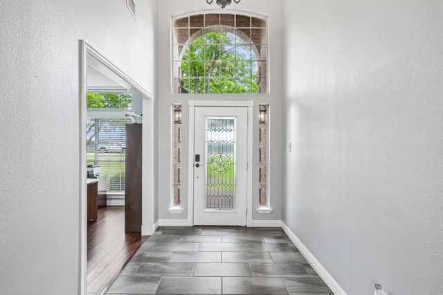 1252 Orchard Lane, Ennis, TX 75119