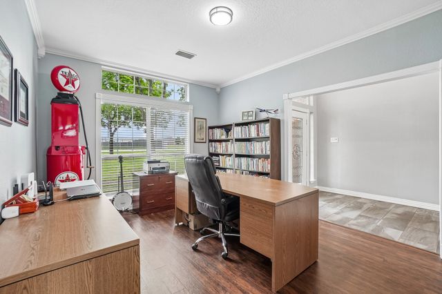 1252 Orchard Lane, Ennis, TX 75119