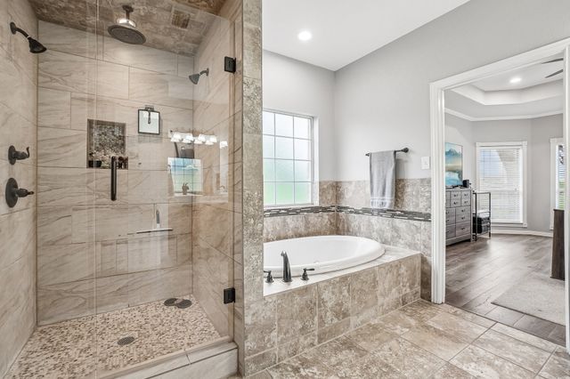 1252 Orchard Lane, Ennis, TX 75119