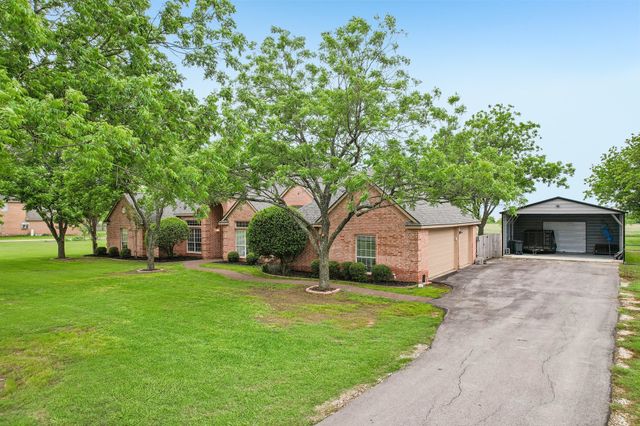 1252 Orchard Lane, Ennis, TX 75119