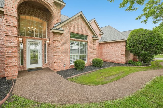 1252 Orchard Lane, Ennis, TX 75119