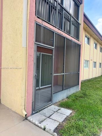 2850 NW 55th Avenue 1D, Lauderhill, FL 33313