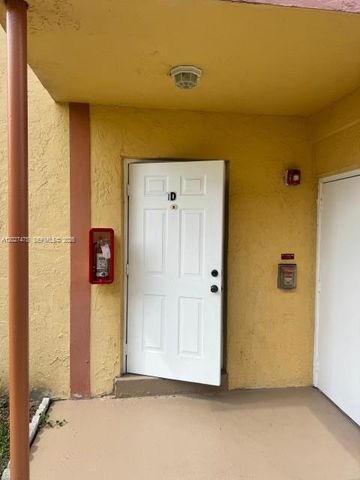 2850 NW 55th Avenue 1D, Lauderhill, FL 33313