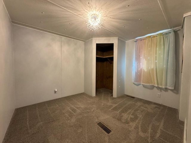 2611 N Union School Road, Independence, MO 64058