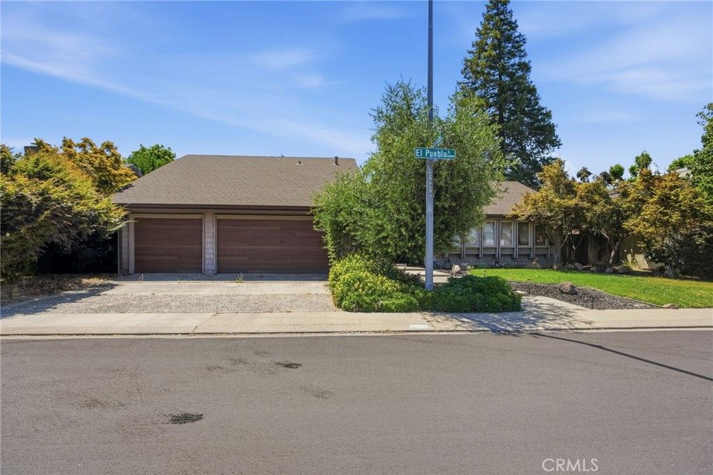 Image 1 of property listing at 1421 El Pueblo Drive, Modesto, CA 95355