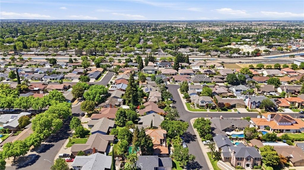 Image 36 of property listing at 1421 El Pueblo Drive, Modesto, CA 95355