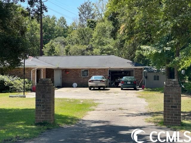 695 Pendergrass Ave., Murrells Inlet, SC 29576