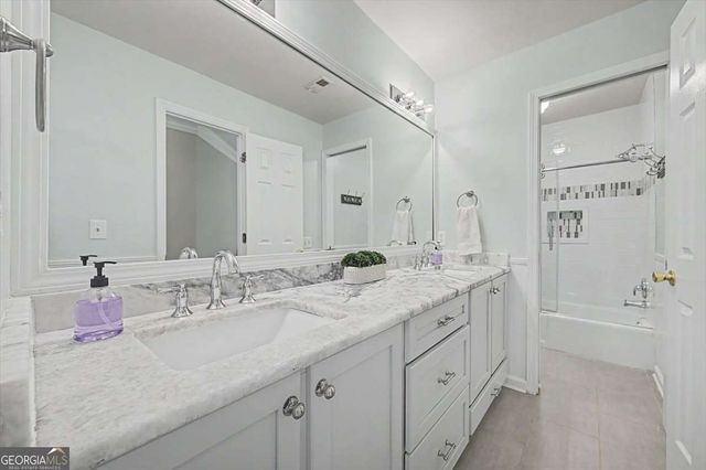 1025 Fairwood Court NW, Acworth, GA 30101