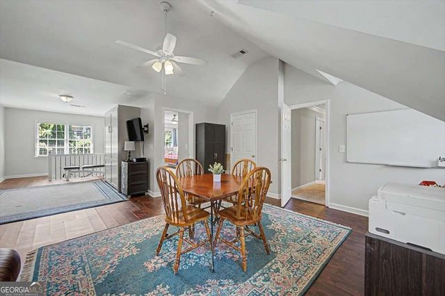 1025 Fairwood Court NW, Acworth, GA 30101