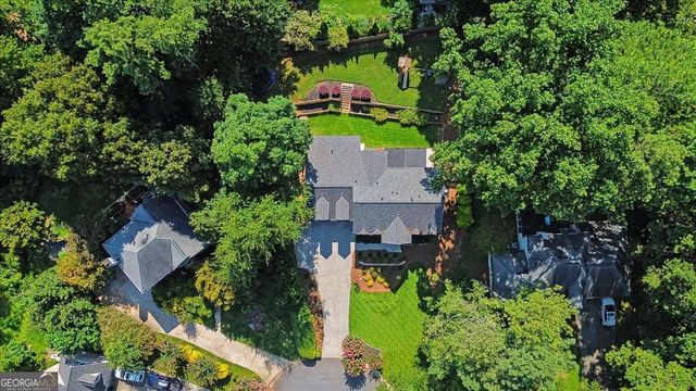 1025 Fairwood Court NW, Acworth, GA 30101