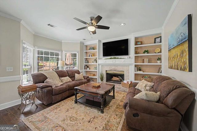 1025 Fairwood Court NW, Acworth, GA 30101