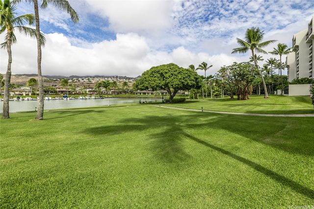 500 Lunalilo Home Road 16G, Honolulu, HI 96825