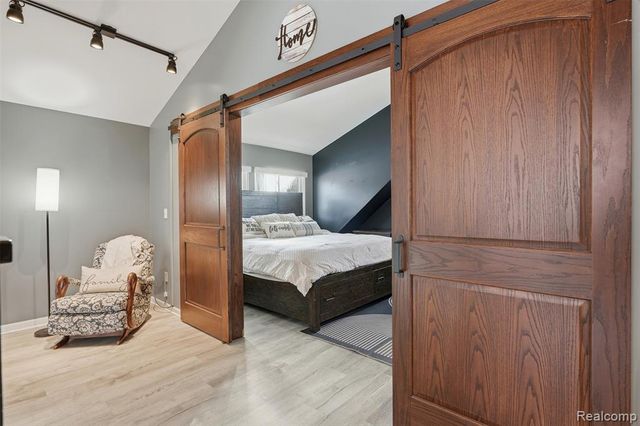 4216 Nicholson Road, Fowlerville, MI 48836