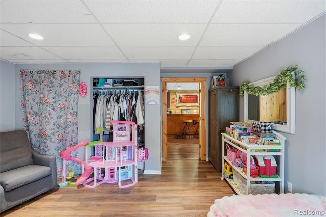 4216 Nicholson Road, Fowlerville, MI 48836