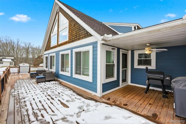 4216 Nicholson Road, Fowlerville, MI 48836