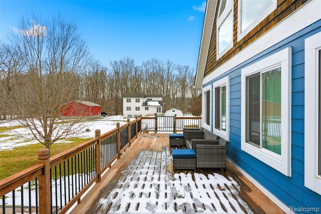 4216 Nicholson Road, Fowlerville, MI 48836